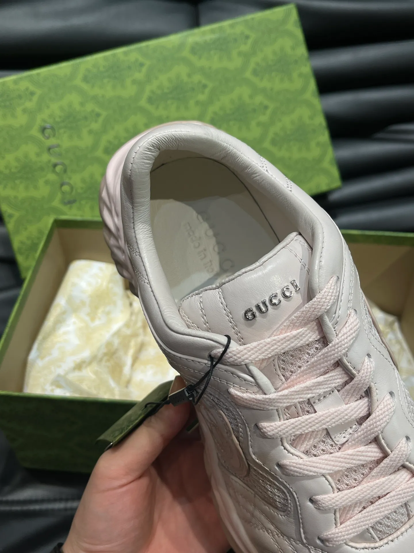 Men's Men's Shoes💰p760 "Gucc*" Ri Men's Men's Shoes💰p Men's Men's Shoes💰ple Series 2024ss👫Couple Style Casual Sports Shoes, buy the original and accurately reproduce it! Restore the quality of details, Gucci Ri men's shoes 💰p men's shoes 💰ple series sports shoes are made with innovative stitching technology to create a flowing texture like water. The leather design is paired with three-dimensional interlocking Double G leather patches and Gucci letter metal accessories, creating a free flowing texture of the entire shoe with a 3D effect. A classic and versatile piece that feels super comfortable on your feet! Female 35-40 Male 38-45